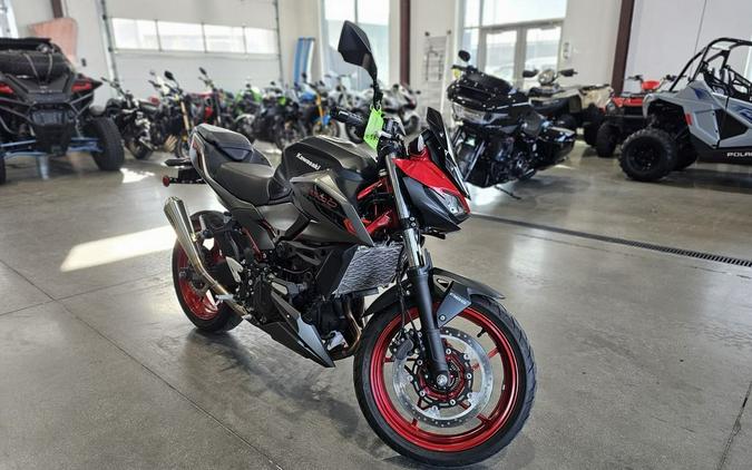 2025 Kawasaki Z500 SE ABS