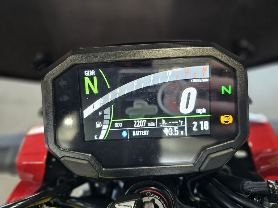 2025 Kawasaki Z500 SE ABS