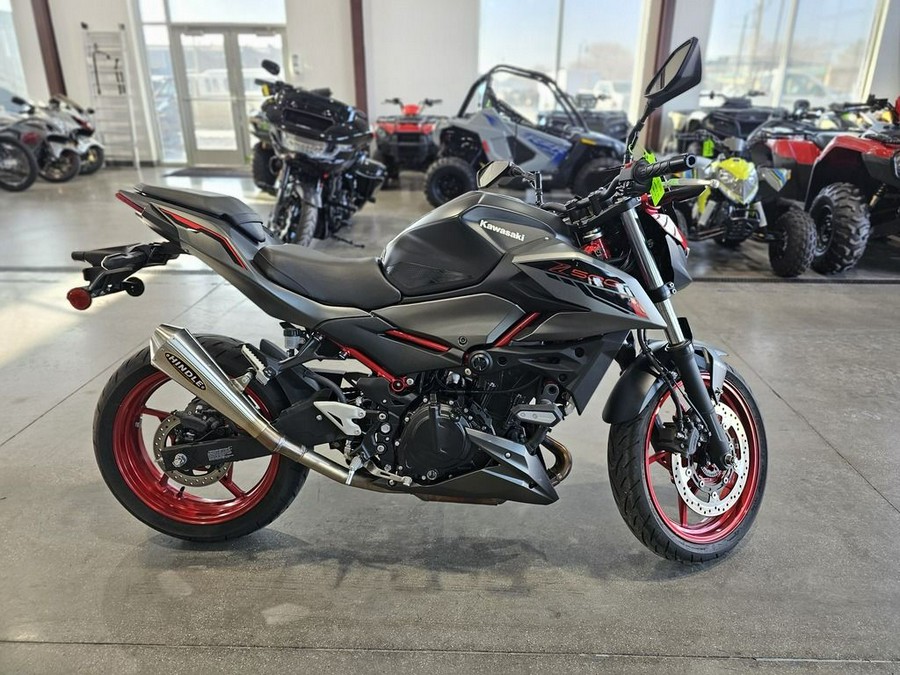 2025 Kawasaki Z500 SE ABS