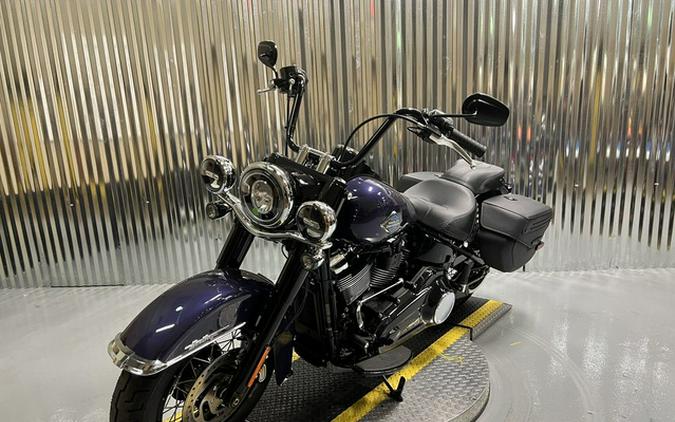 2026 Harley-Davidson FLHC - Heritage Classic