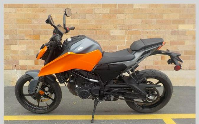 2024 KTM 250 Duke