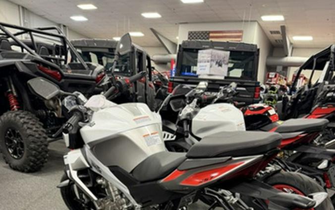 2026 Aprilia Tuono 457