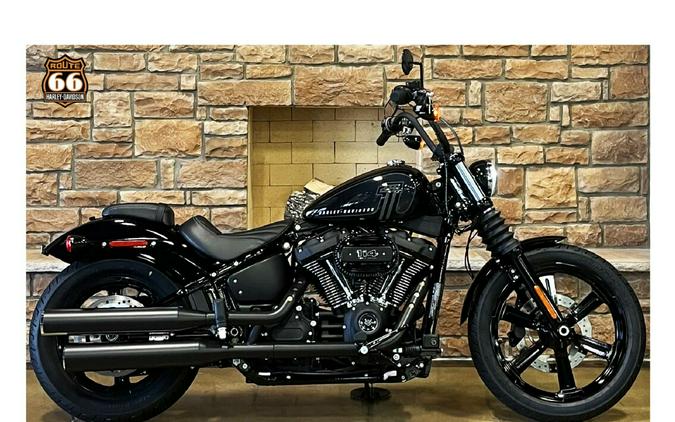 2024 Harley-Davidson Street Bob 114 Vivid Black