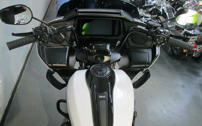 2024 Harley-Davidson® FLTRX - Road Glide®