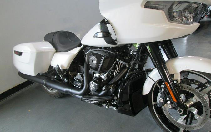 2024 Harley-Davidson® FLTRX - Road Glide®