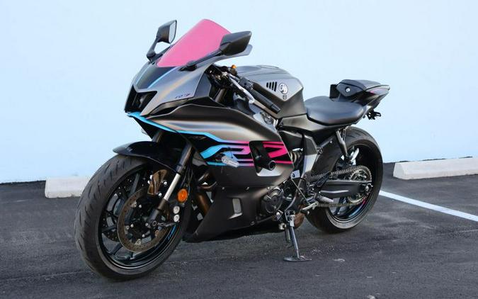 2024 Yamaha YZF-R7