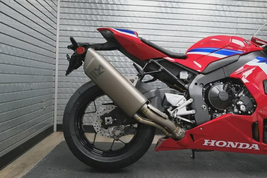 2026 HONDA CBR1000RRR FIREBLADE SP