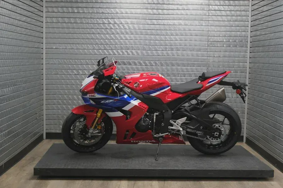 2026 HONDA CBR1000RRR FIREBLADE SP