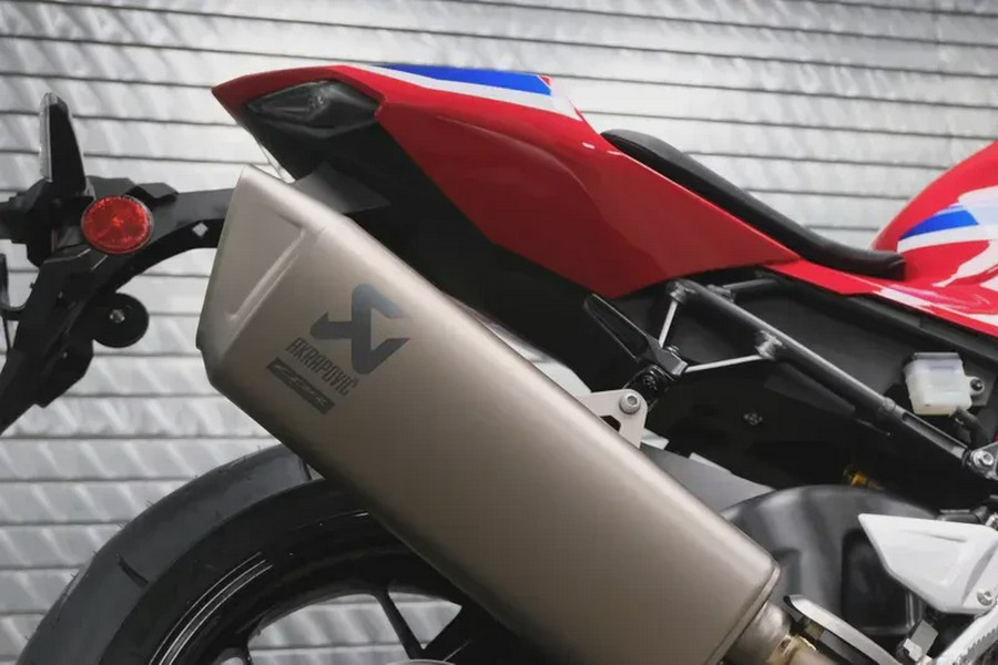 2026 HONDA CBR1000RRR FIREBLADE SP