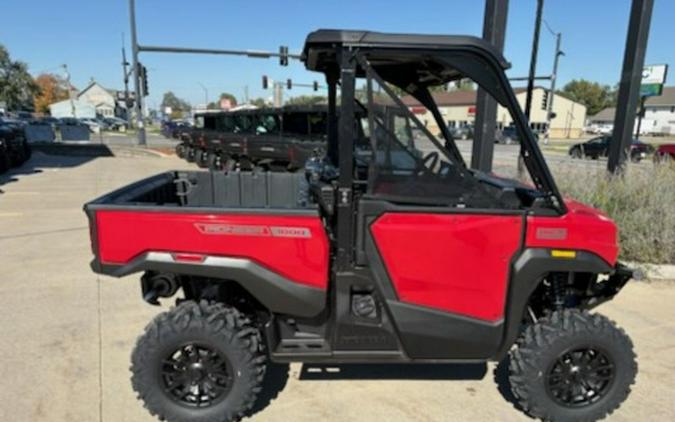2026 Honda Pioneer 1000 Deluxe