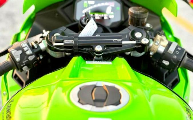 2025 Kawasaki ZX1002MSFAL Ninja ZX-10R KRT (ABS)