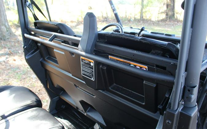 2026 Can-Am DEFENDER MAX XT HD11