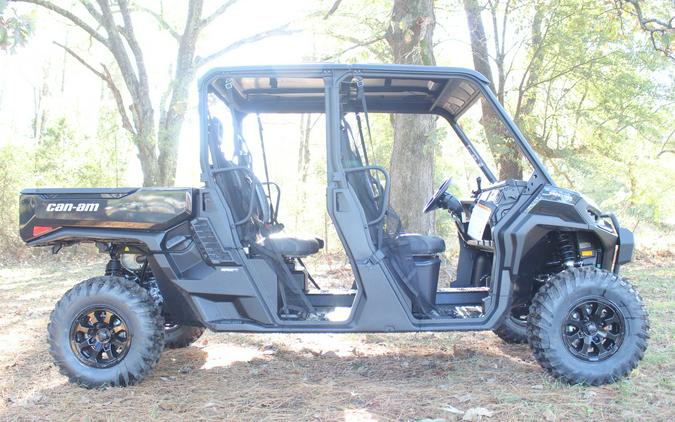 2026 Can-Am DEFENDER MAX XT HD11