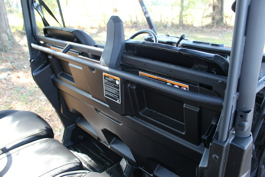 2026 Can-Am DEFENDER MAX XT HD11