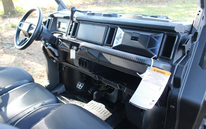 2026 Can-Am DEFENDER MAX XT HD11