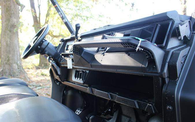 2026 Can-Am DEFENDER MAX XT HD11