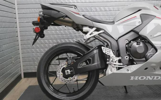 2026 HONDA CBR600RR
