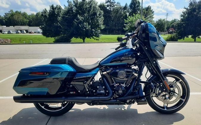 2026 Harley-Davidson® Street Glide® Teal Thunder / Vivid Black Black Trim