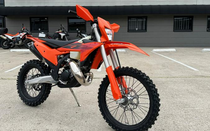 2027 KTM XC 150 W