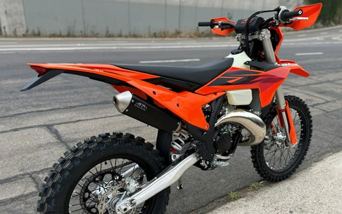 2027 KTM XC 150 W