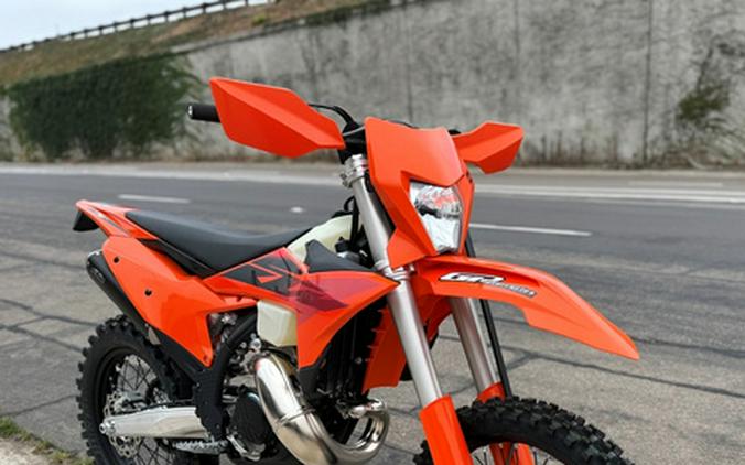 2027 KTM XC 150 W