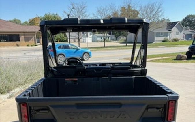 2026 Honda Pioneer 1000 Deluxe