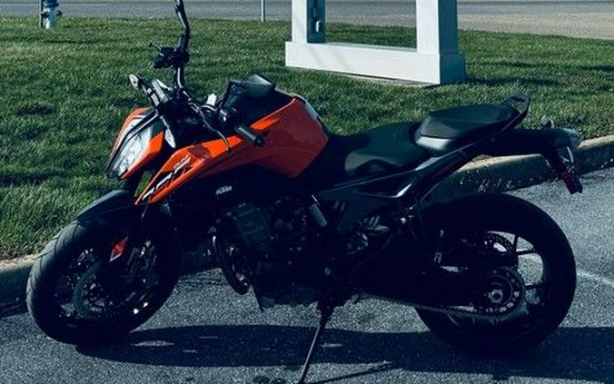 2024 KTM 790 Duke