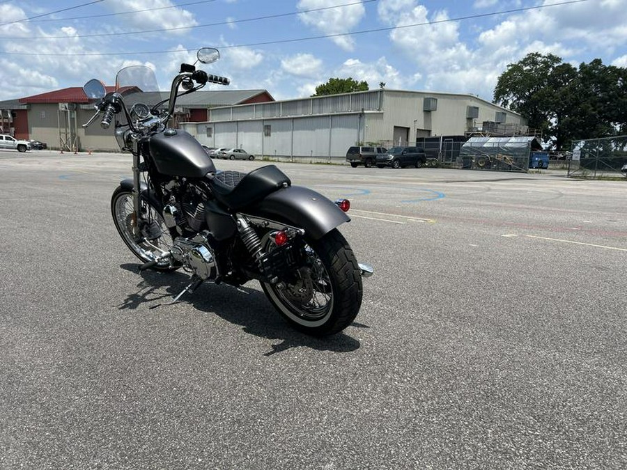 2016 Harley-Davidson® XL1200V - Sportster® Seventy-Two®