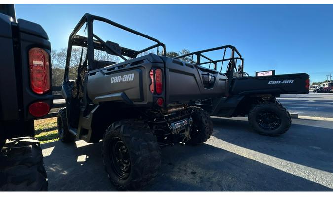 2026 Can-Am DEFENDER HD7
