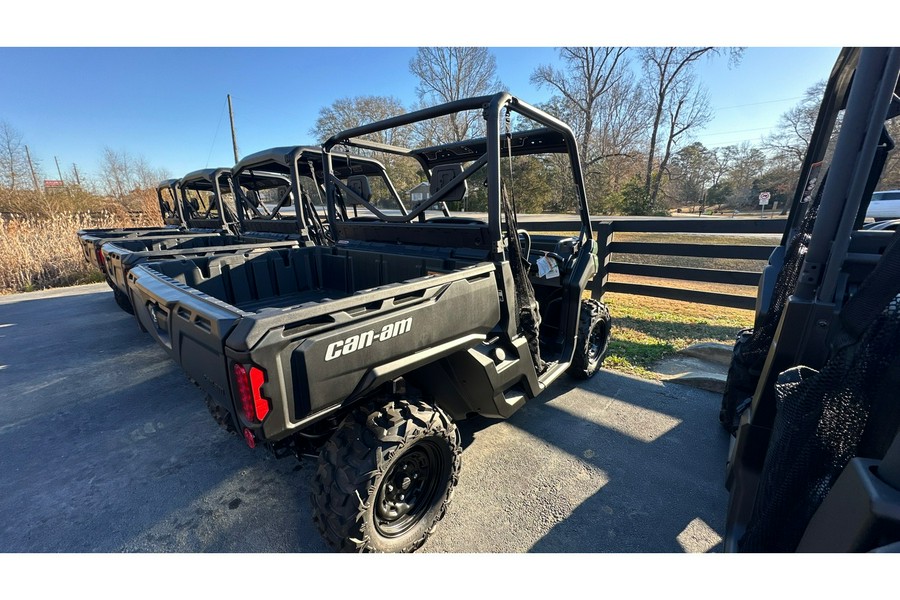 2026 Can-Am DEFENDER HD7