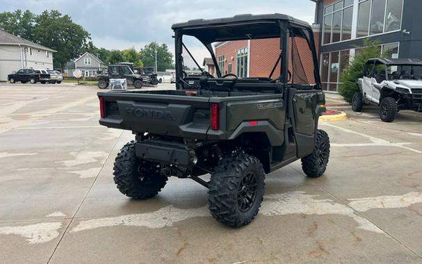 2026 Honda Pioneer 1000 Deluxe