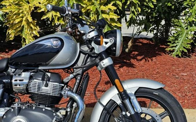 2024 Royal Enfield Super Meteor 650 Interstellar Grey