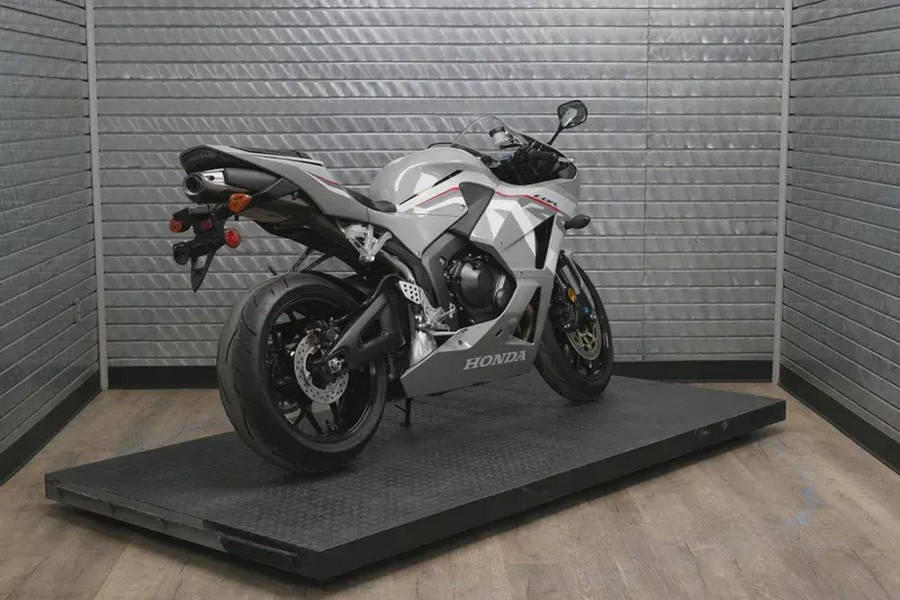 2026 HONDA CBR600RR