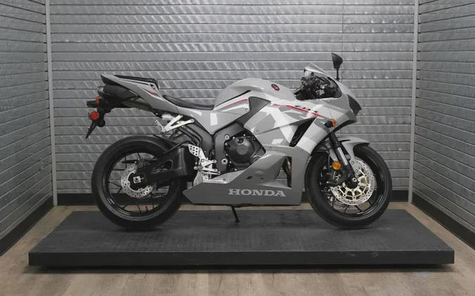2026 HONDA CBR600RR