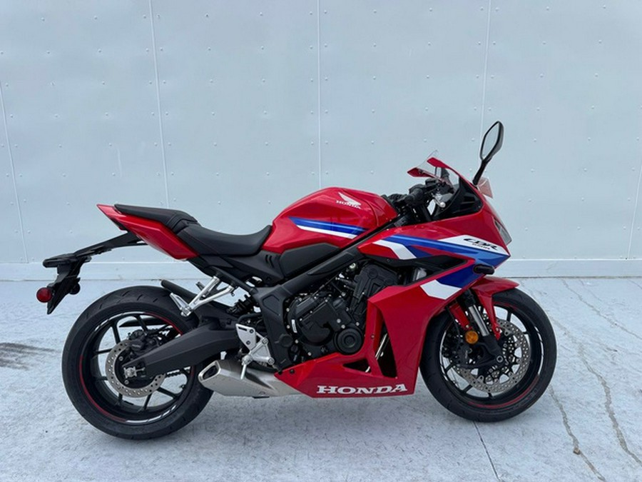2026 Honda CBR650R E-Clutch