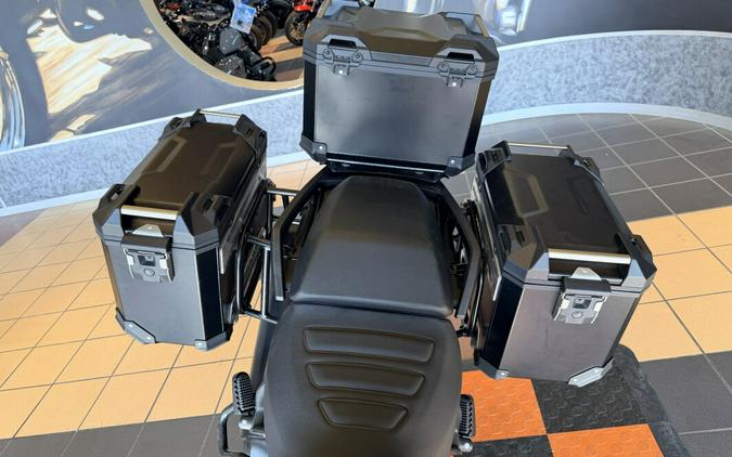 2026 Harley-Davidson® Pan America® 1250 ST WHITE ONYX PRL