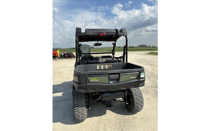 2022 XUV590E - John Deere