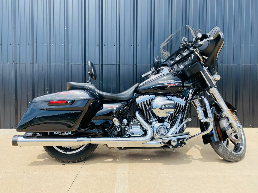 FLHXS 2016 Street Glide Special