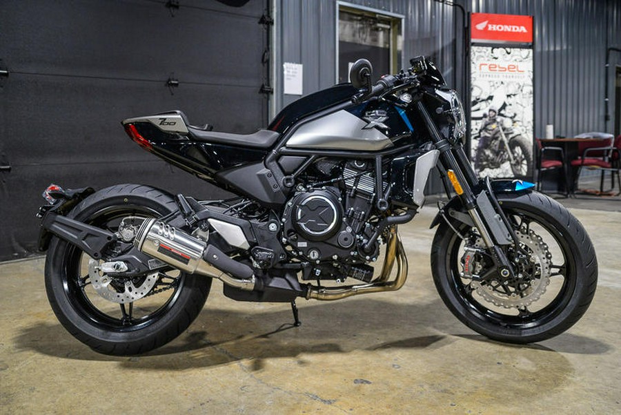 2024 CFMOTO 700CL-X Sport