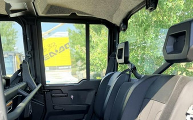 2026 Can-Am Defender MAX XT CAB HD11 With 10.25 In.Display
