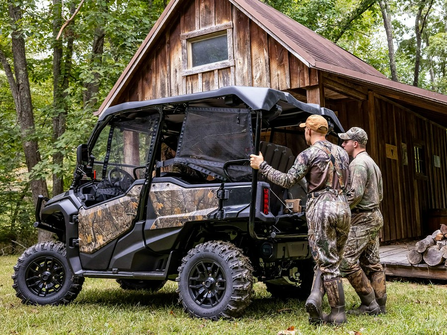 2023 Honda Pioneer 1000-5 Deluxe