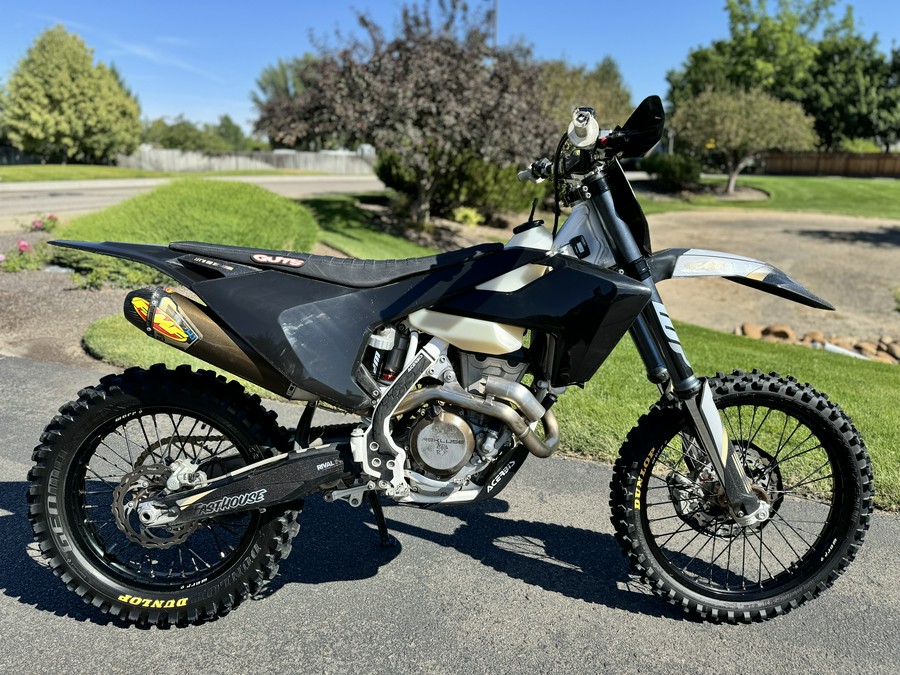 2017 Husqvarna Motorcycles FX 350