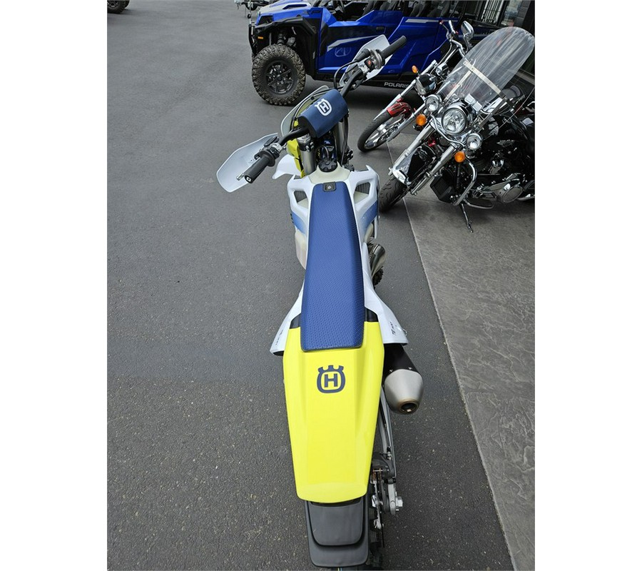 2024 Husqvarna Motorcycles TE 300