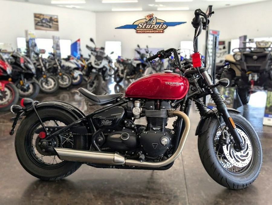 2023 Triumph Bonneville Bobber Red Hopper