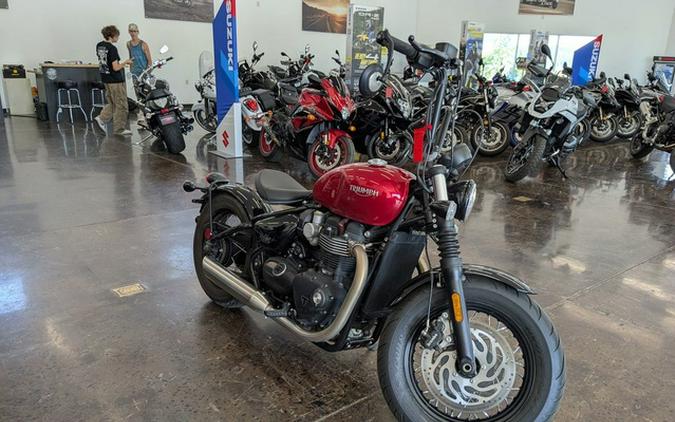 2023 Triumph Bonneville Bobber Red Hopper