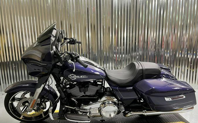 2026 Harley-Davidson FLHX - Street Glide