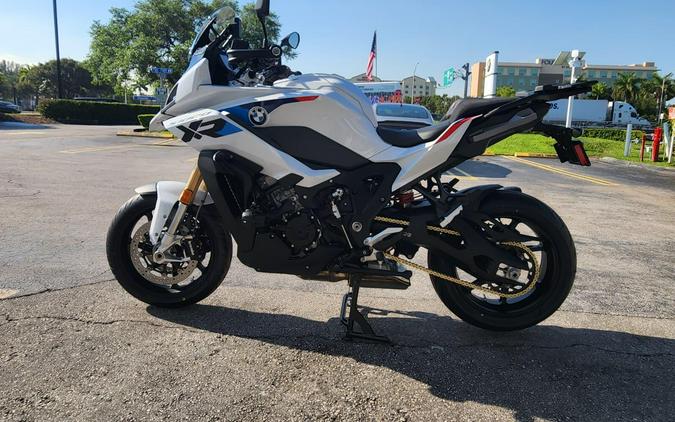 2026 BMW S 1000 XR