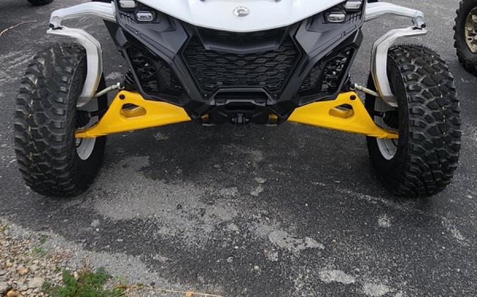2024 Can-Am Maverick R 999T DCT