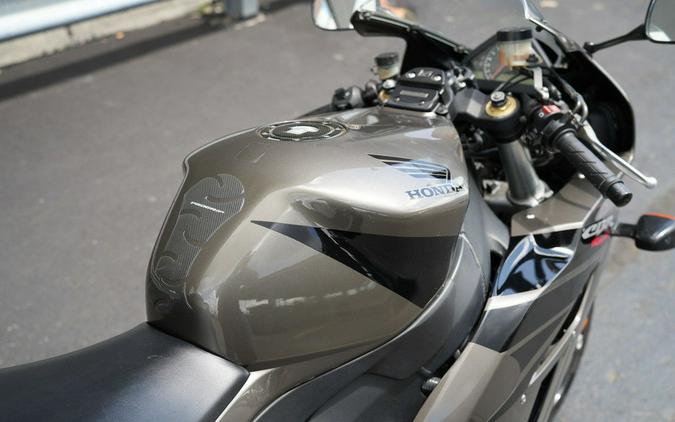2005 Honda CBR 1000RR