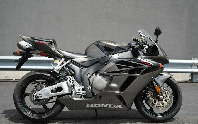 2005 Honda CBR 1000RR